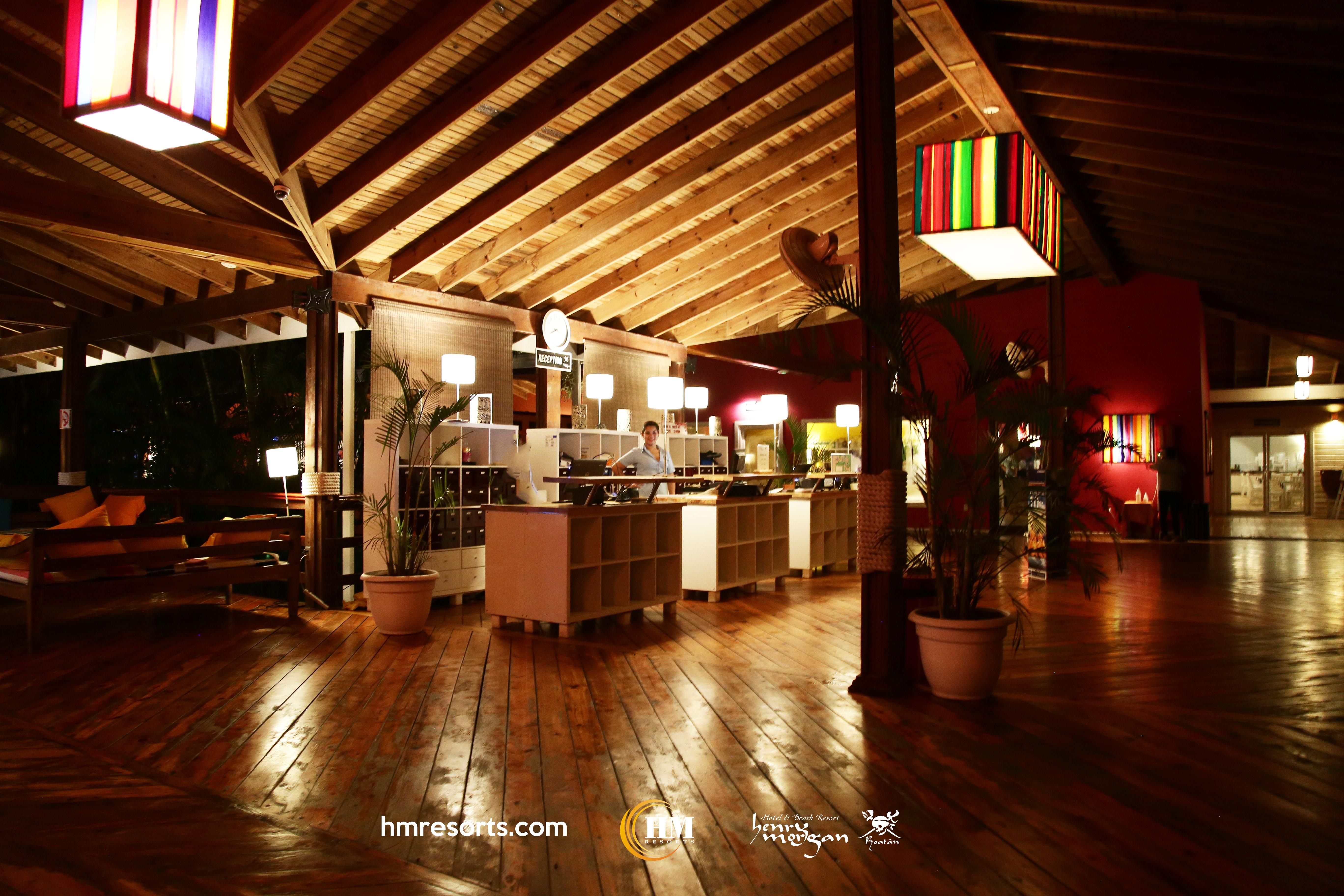 Hotel Henry Morgan All Inclusive West Bay Exterior foto